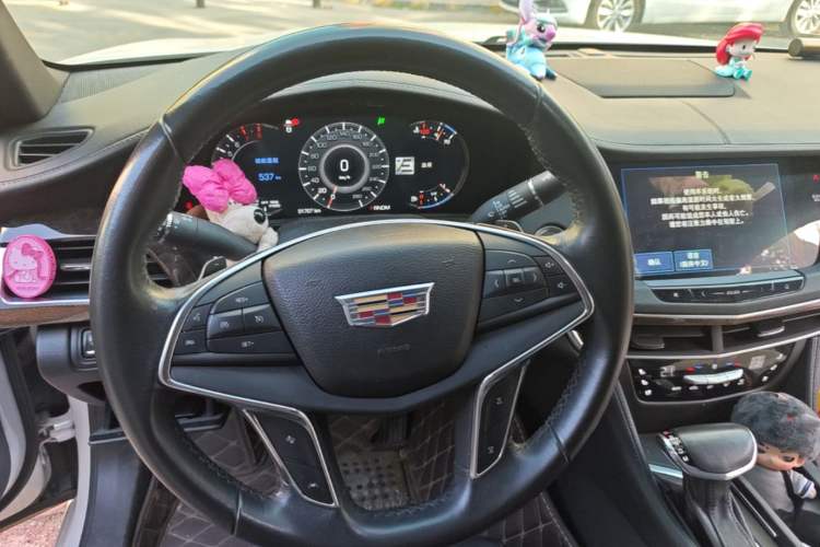 Used Cadillac CT6 2016 28T Luxury Model Steering Wheel