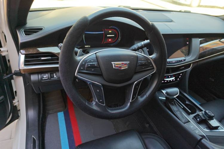 Used Cadillac CT6 2016 40T Luxury Model Steering Wheel