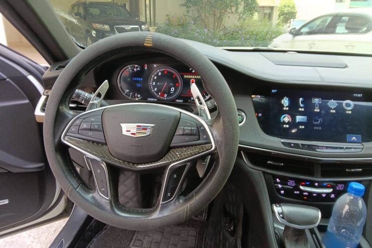 Used Cadillac CT6 2016 40T Luxury Model Steering Wheel