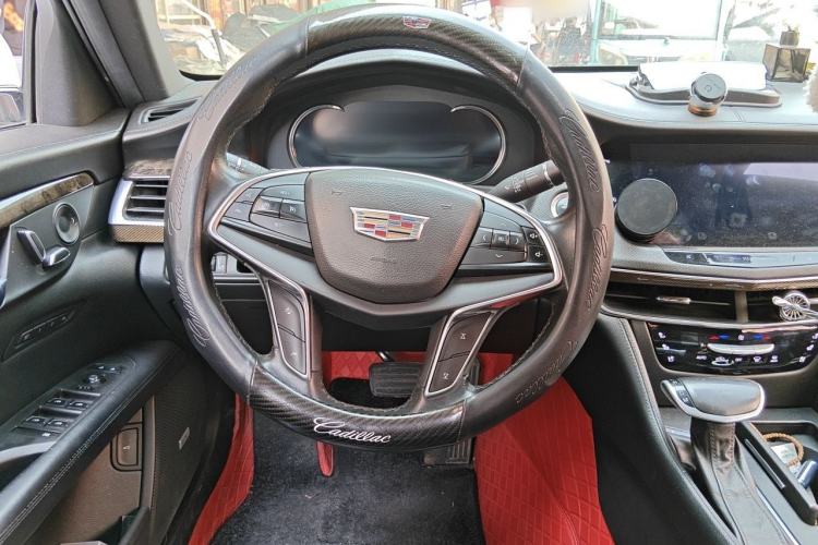 Used Cadillac CT6 2016 28T Luxury Model Steering Wheel