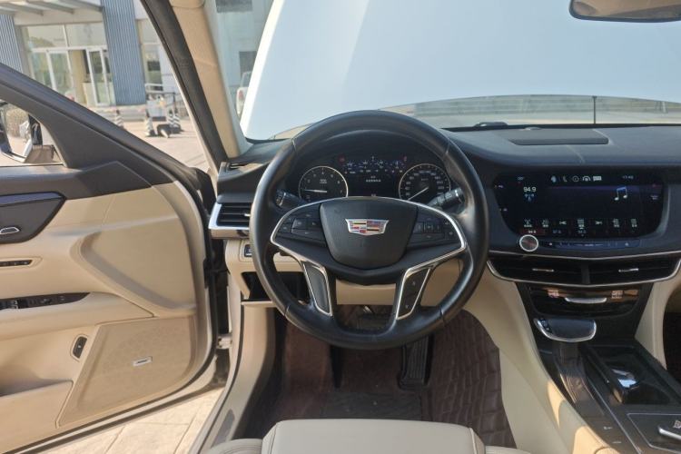 Used Cadillac CT6 2016 28T Fashion Edition Steering Wheel