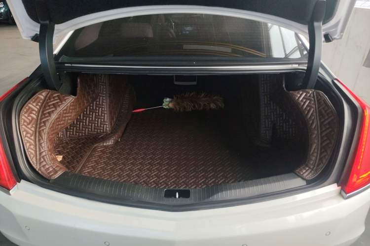 Used Cadillac CT6 2016 28T Fashion Edition Trunk