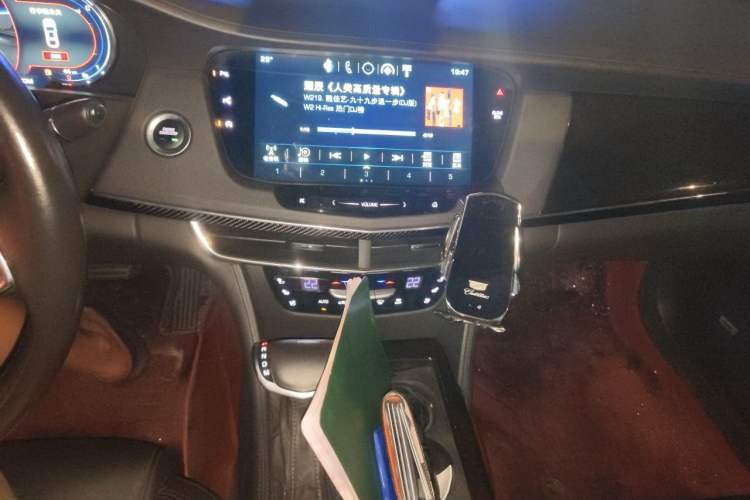 Used Cadillac CT6 2017 40T Platinum Edition Audio And AC Panel