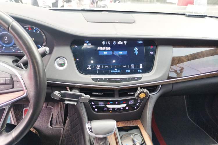 Used Cadillac CT6 2017 28T Luxury Model Audio And AC Panel