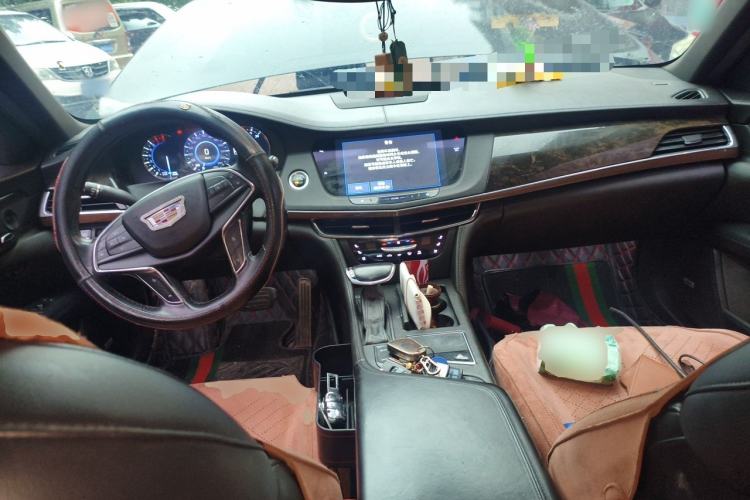 Used Cadillac CT6 2017 28T Luxury Model Center Console