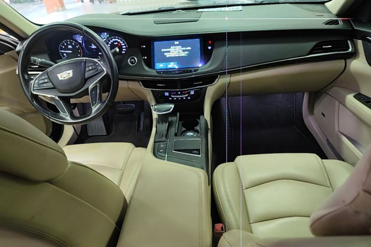 Used Cadillac CT6 2017 28T Fashion Edition Center Console