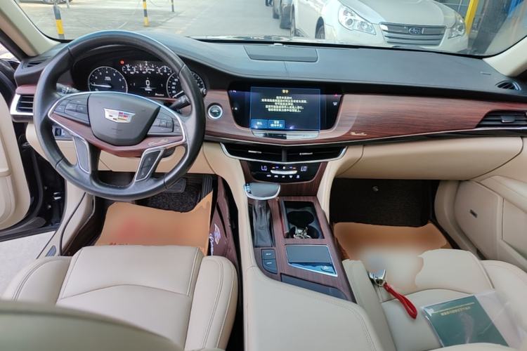 Used Cadillac CT6 2017 28T Fashion Edition Center Console