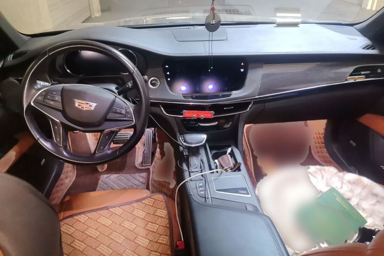 Used Cadillac CT6 2017 28T Premier Model Center Console