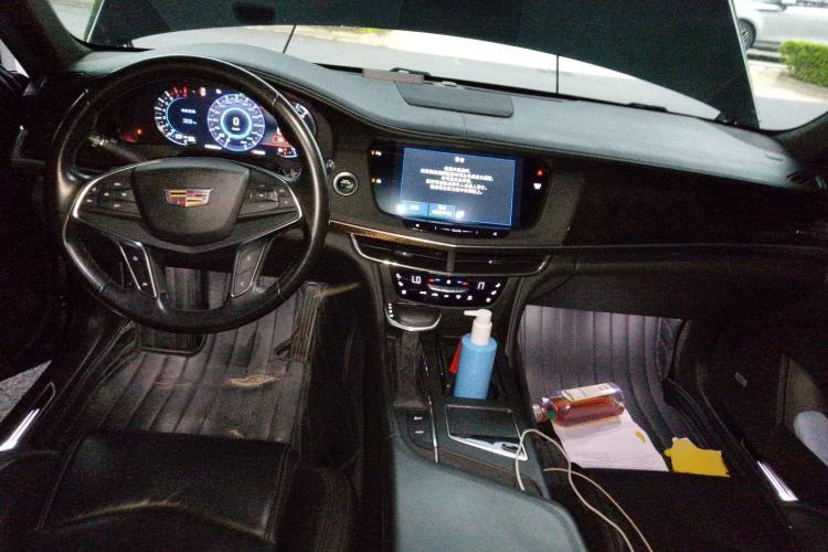 Used Cadillac CT6 2017 28T Luxury Model Center Console