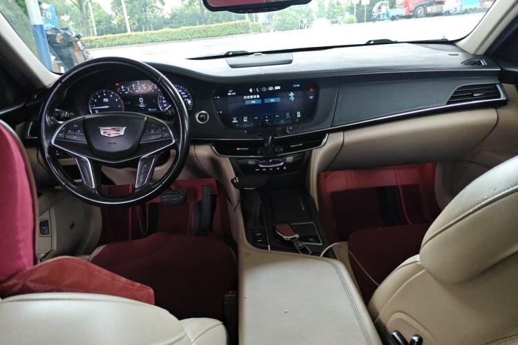 Used Cadillac CT6 2017 28T Fashion Edition Center Console