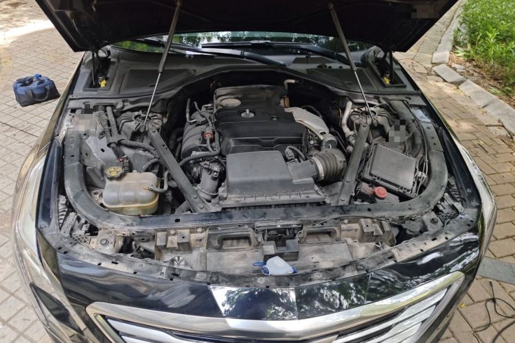Used Cadillac CT6 2017 28T Luxury Model Engine Bay