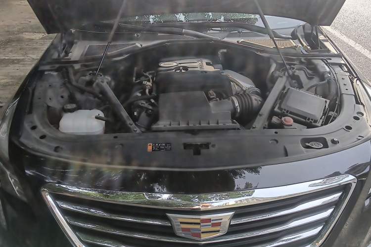 Used Cadillac CT6 2017 28T Luxury Model Engine Bay