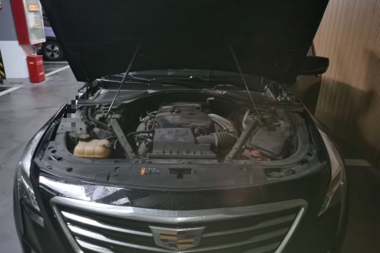 Used Cadillac CT6 2017 28T Elite Model Engine Bay