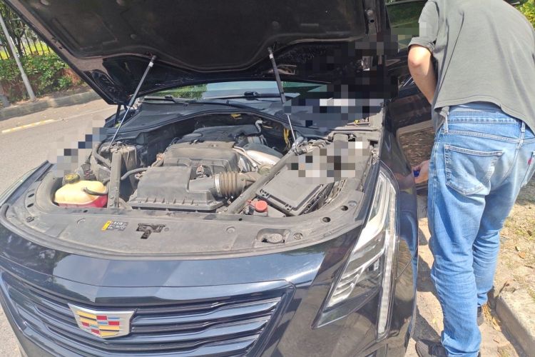 Used Cadillac CT6 2017 28T Luxury Model Engine Bay Left