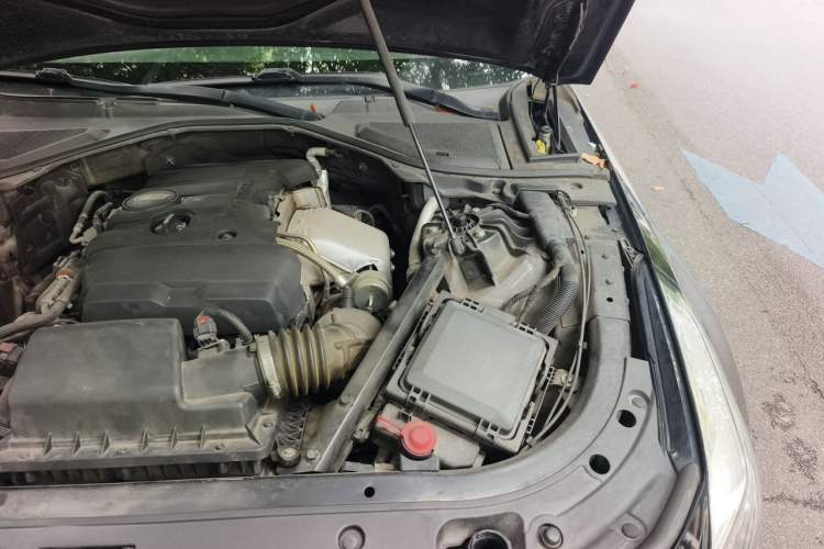 Used Cadillac CT6 2017 28T Elite Model Engine Bay Left