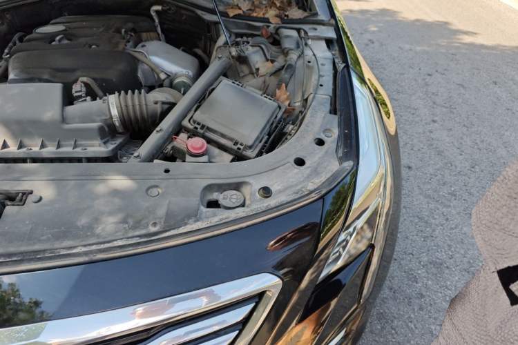 Used Cadillac CT6 2017 28T Fashion Edition Engine Bay Left
