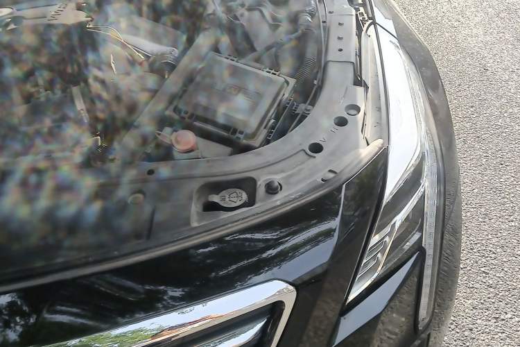 Used Cadillac CT6 2017 28T Luxury Model Engine Bay Left