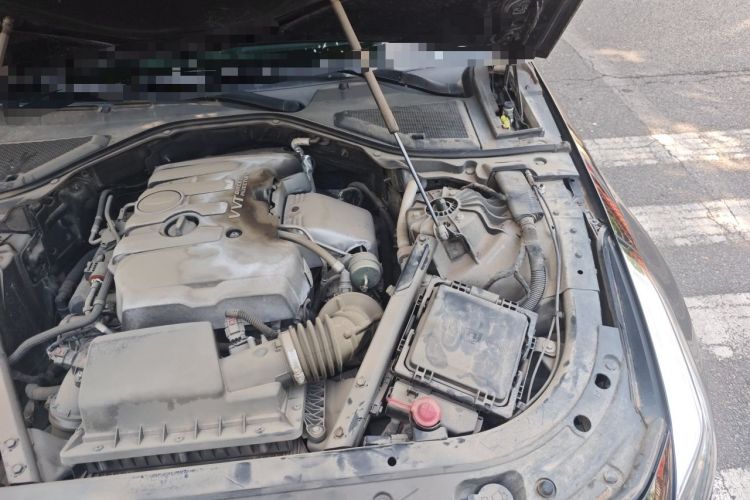 Used Cadillac CT6 2017 28T Elite Model Engine Bay Left