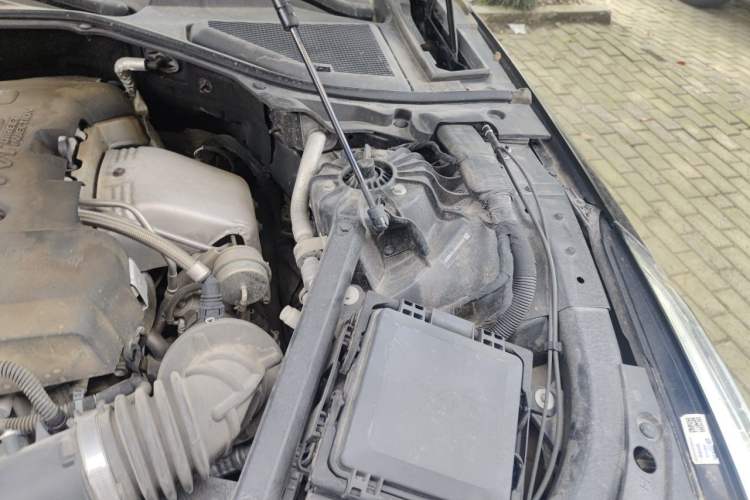 Used Cadillac CT6 2017 28T Luxury Model Engine Bay Left
