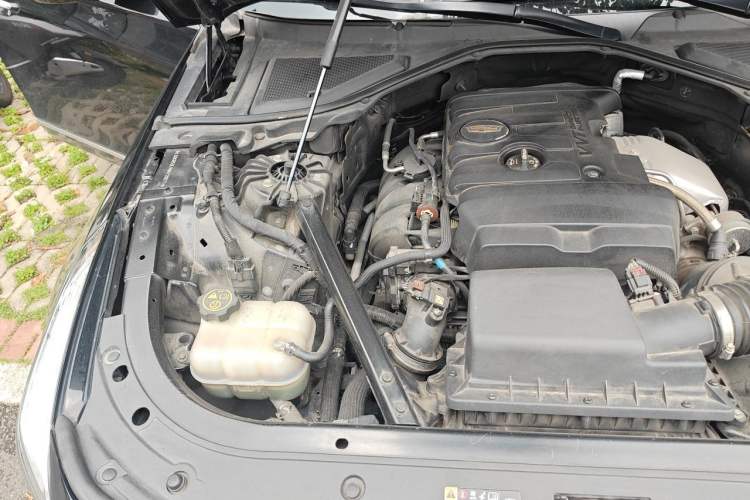 Used Cadillac CT6 2017 28T Luxury Model Engine Bay Right
