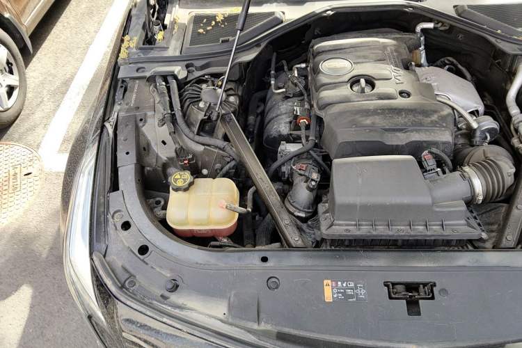 Used Cadillac CT6 2017 28T Premier Model Engine Bay Right