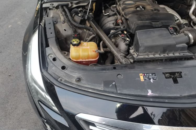 Used Cadillac CT6 2017 28T Luxury Model Engine Bay Right