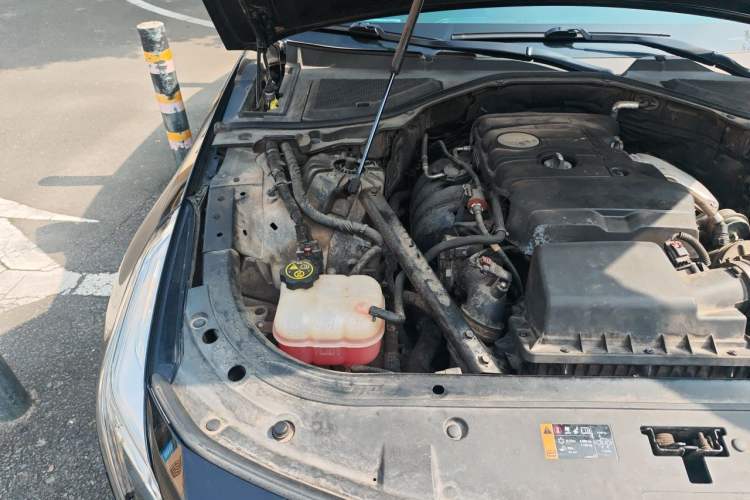 Used Cadillac CT6 2017 28T Luxury Model Engine Bay Right