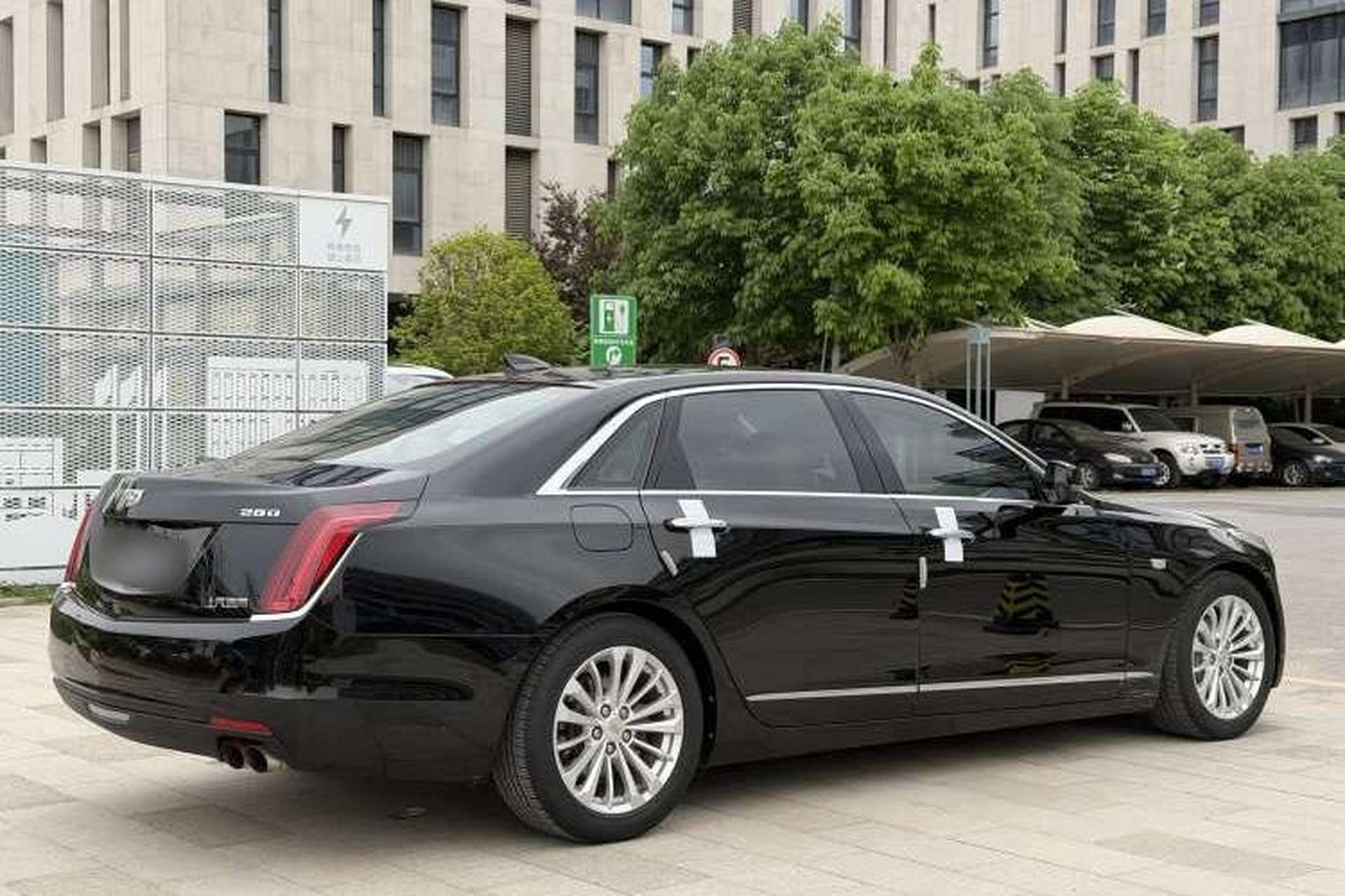 Used Cadillac CT6 2017 28T Fashion Edition Exterior 1