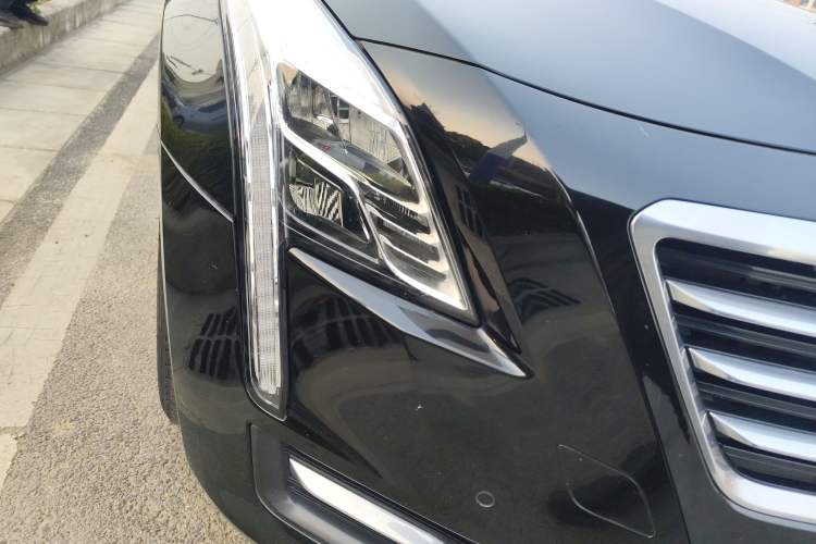 Used Cadillac CT6 2017 28T Luxury Model Exterior 6