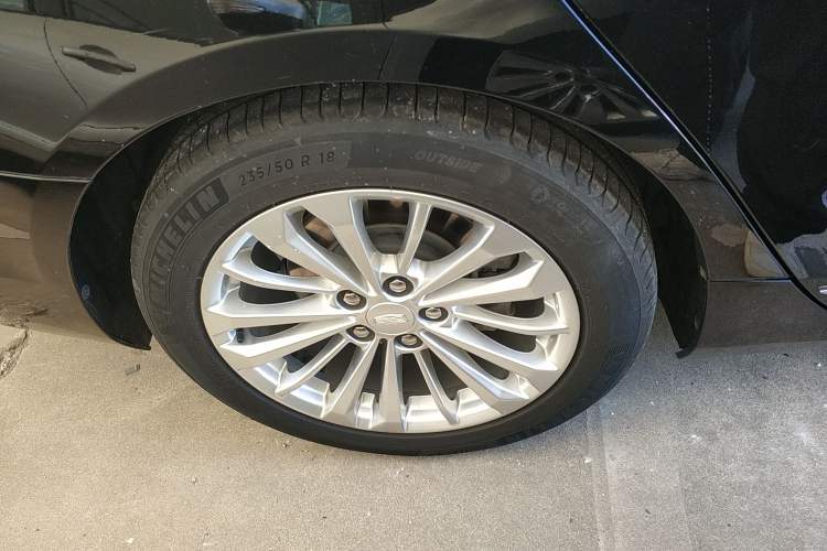 Used Cadillac CT6 2017 28T Elite Model Exterior 6