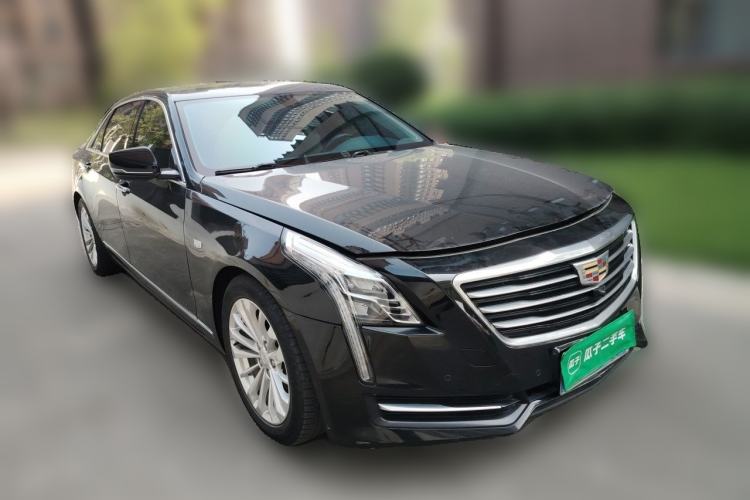 Used Cadillac CT6 2017 28T Fashion Edition Front Right 45 Deg