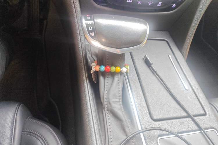 Used Cadillac CT6 2017 28T Luxury Model Gear Lever
