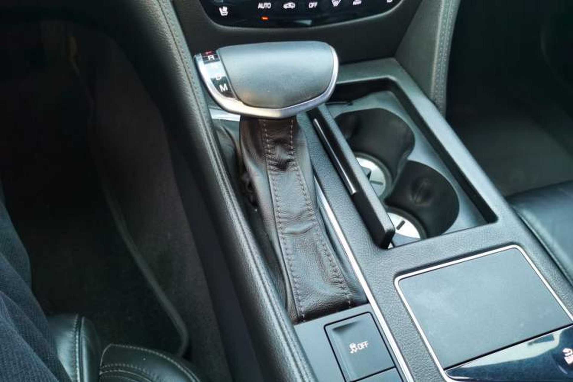 Used Cadillac CT6 2017 28T Luxury Model Gear Lever