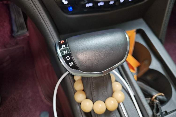 Used Cadillac CT6 2017 28T Luxury Model Gear Lever