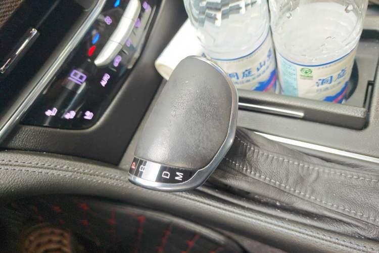 Used Cadillac CT6 2017 40T Luxury Model Gear Lever