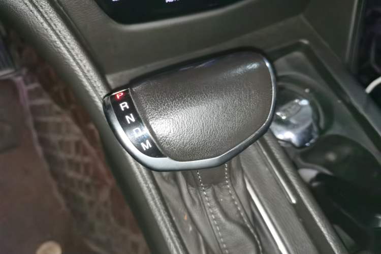 Used Cadillac CT6 2017 28T Elite Model Gear Lever