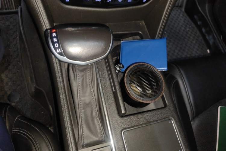 Used Cadillac CT6 2017 28T Luxury Model Gear Lever
