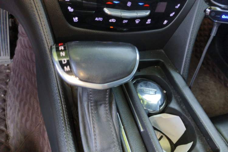 Used Cadillac CT6 2017 28T Luxury Model Gear Lever