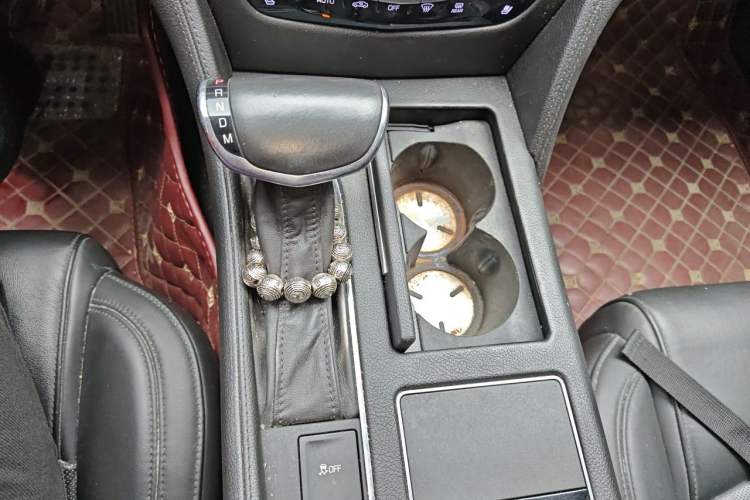 Used Cadillac CT6 2017 40T Luxury Model Gear Lever