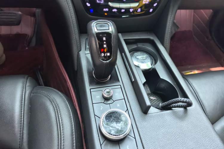 Used Cadillac CT6 2017 28T Luxury Model Gear Lever
