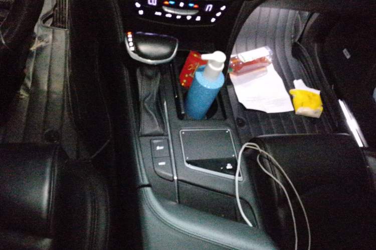 Used Cadillac CT6 2017 28T Luxury Model Gear Lever
