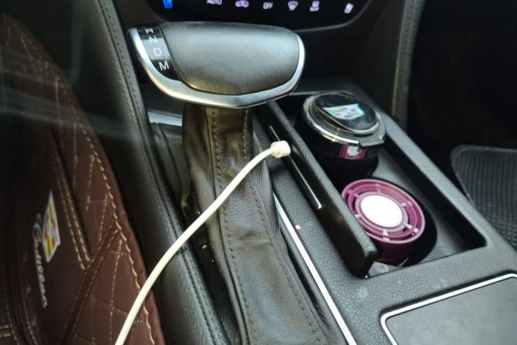 Used Cadillac CT6 2017 28T Luxury Model Gear Lever
