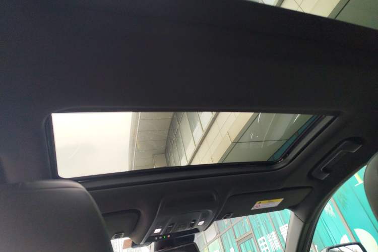 Used Cadillac CT6 2017 28T Luxury Model Headliner