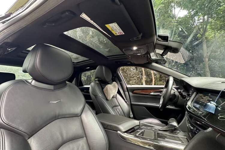 Used Cadillac CT6 2017 28T Elite Model Interior 13