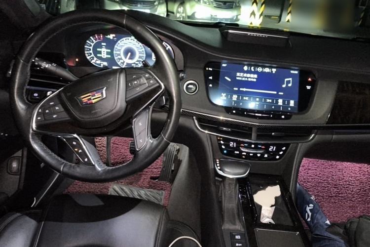 Used Cadillac CT6 2017 28T Platinum Edition Interior 2