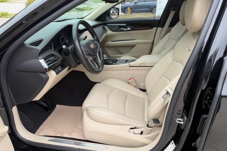 Used Cadillac CT6 2017 28T Fashion Edition Interior 3