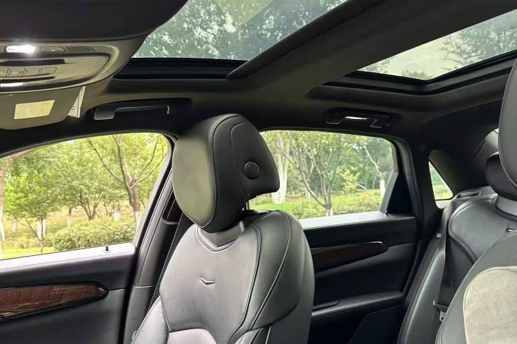 Used Cadillac CT6 2017 28T Elite Model Interior 6