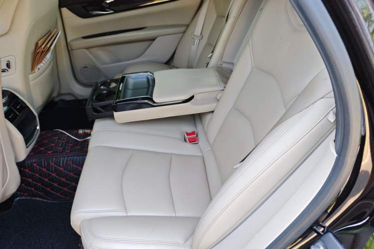 Used Cadillac CT6 2017 28T Fashion Edition Left Rear Seat