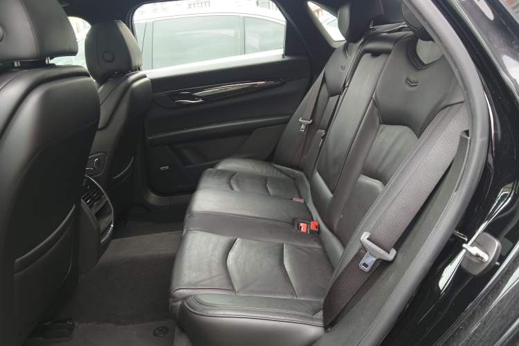 Used Cadillac CT6 2017 40T Luxury Model Left Rear Seat