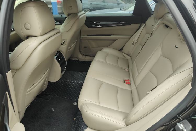 Used Cadillac CT6 2017 28T Fashion Edition Left Rear Seat